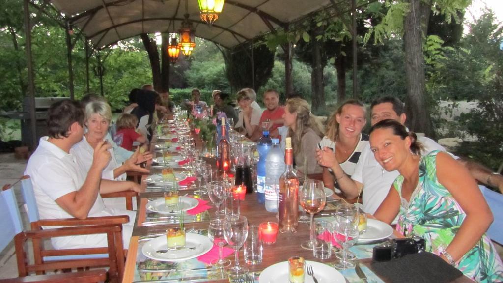 Le Mas Shabanou Bed and Breakfast Roquefort-les-Pins Exterior foto