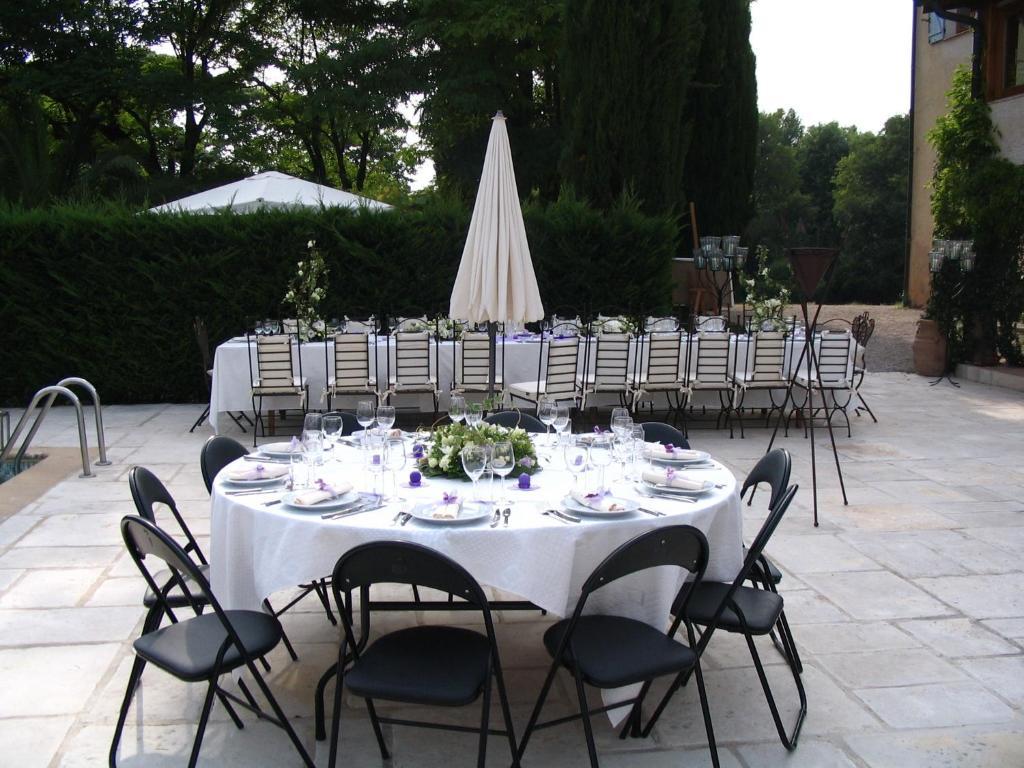 Le Mas Shabanou Bed and Breakfast Roquefort-les-Pins Exterior foto
