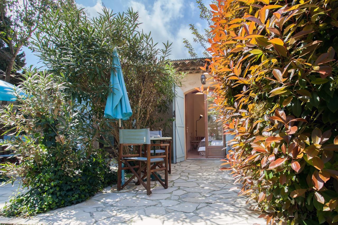Le Mas Shabanou Bed and Breakfast Roquefort-les-Pins Exterior foto