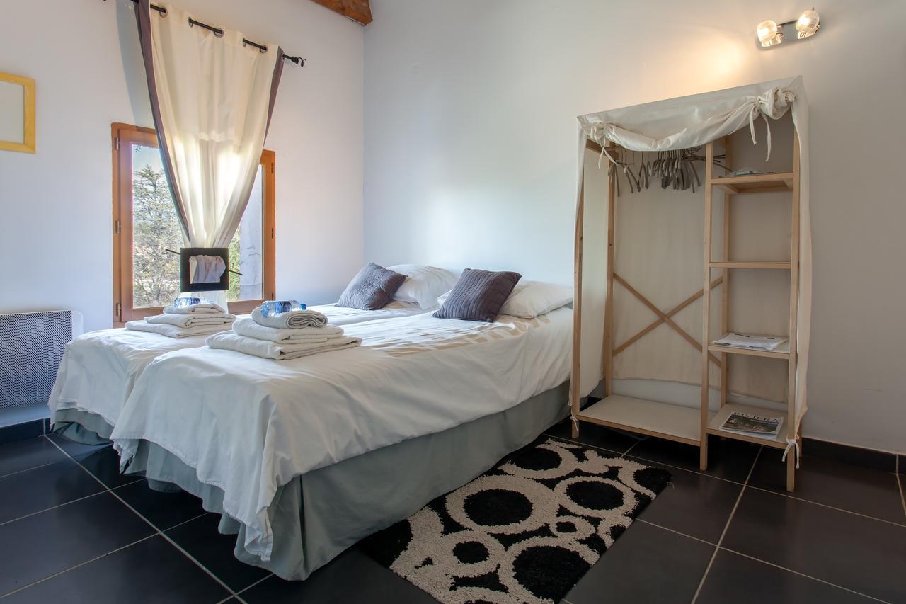 Le Mas Shabanou Bed and Breakfast Roquefort-les-Pins Exterior foto